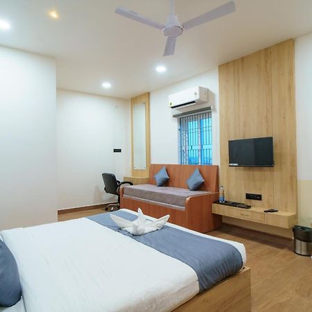 Satyabhama Inn Pathara Buitenkant foto