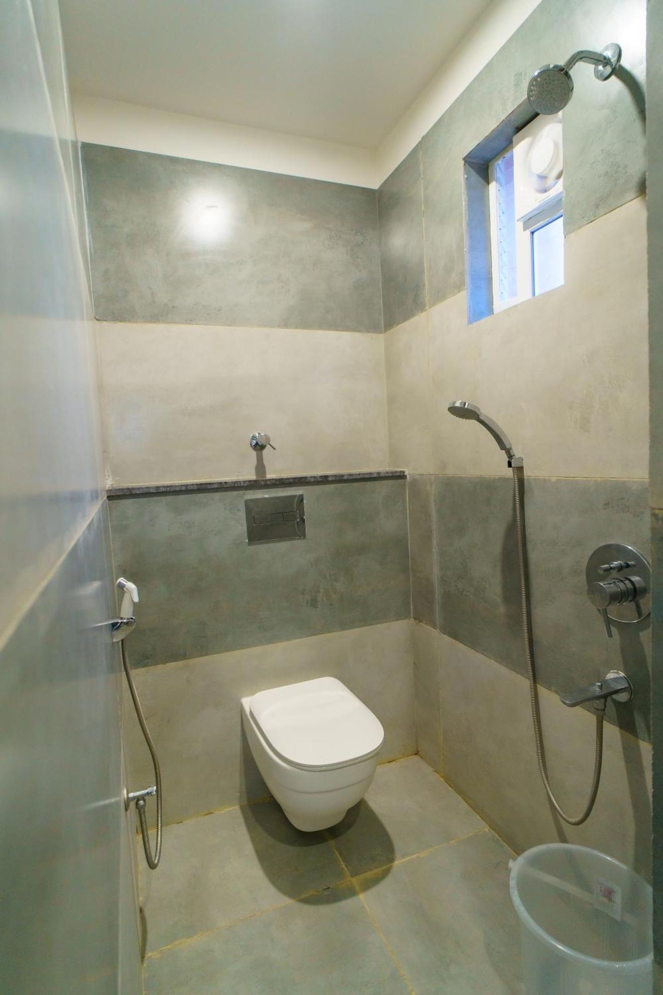 Satyabhama Inn Pathara Buitenkant foto